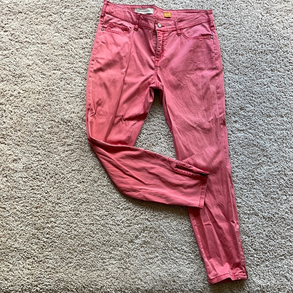 Pilcro and the letterpress Serif pants